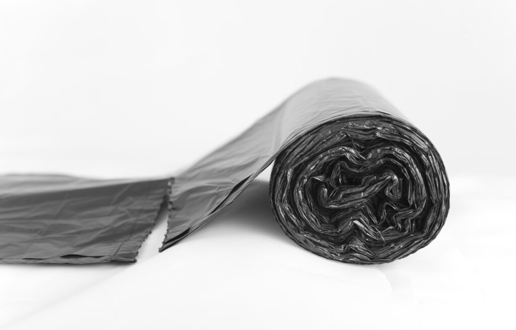 Flat garbage bags